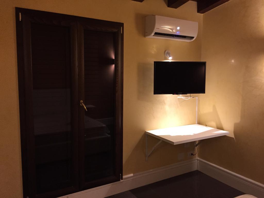 マルゲリータ・ディ・サヴォイア Palazzo Eliss Bed & Breakfast 部屋 写真