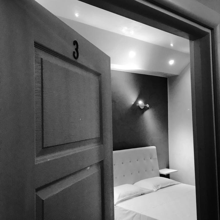 マルゲリータ・ディ・サヴォイア Palazzo Eliss Bed & Breakfast 部屋 写真