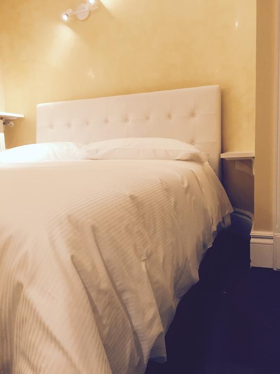 マルゲリータ・ディ・サヴォイア Palazzo Eliss Bed & Breakfast 部屋 写真